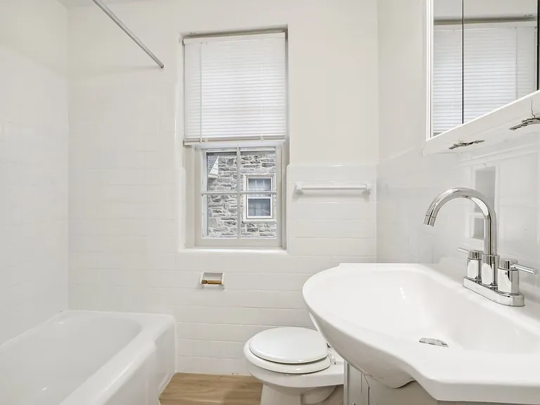 2834 Midvale Ave #M-2834B — Photo 18