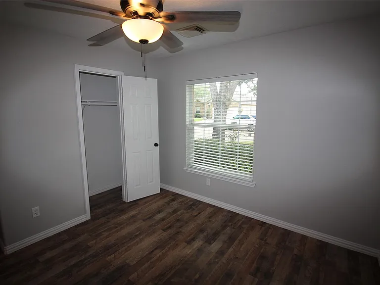 16531 Sperry Gardens Dr — Photo 20