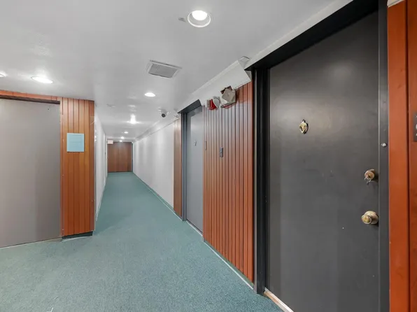 7520 Hornwood Dr APT 704, Houston, TX 77036