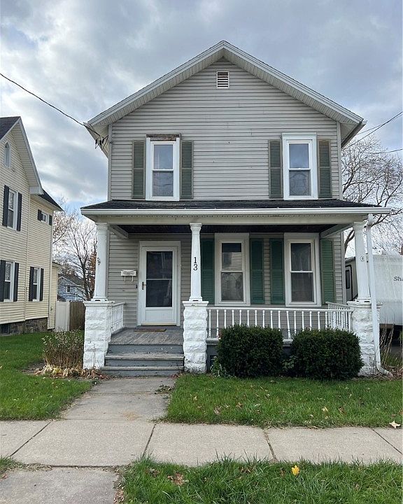 13 Pleasant St, Auburn, NY 13021 | Zillow