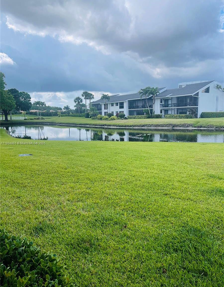 7736 Lakeside Blvd #G205