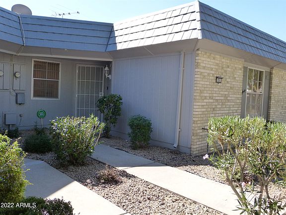 2nd image of 10553 W Ocotillo Dr