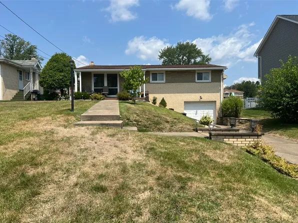 6432 Willem Dr, Finleyville, PA 15332