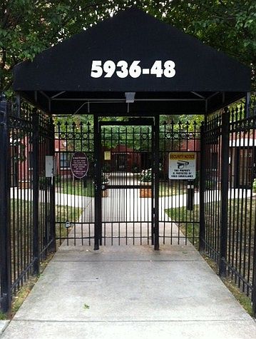 1st image of 5944 S King Dr Unit 1E