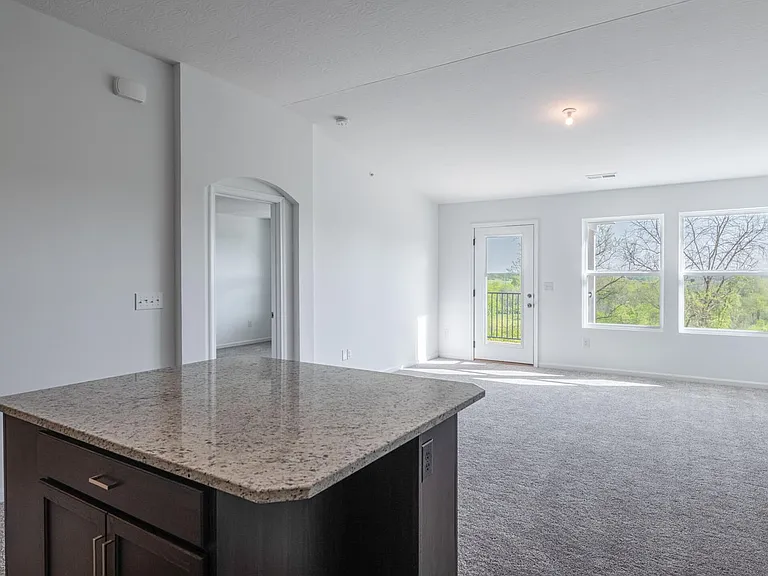 5239 Hazeltine Ln — Photo 32