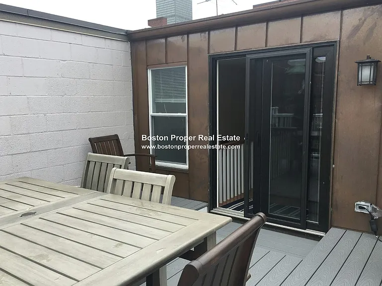 497 Beacon St #9 — Photo 1