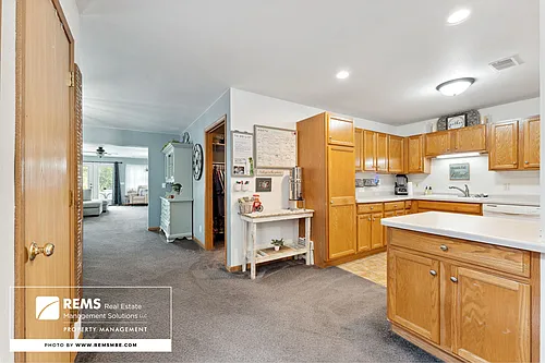 815 Island Ct #1 Photo 1