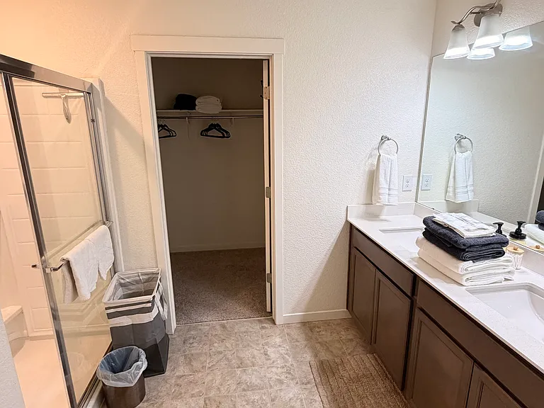 6977 Maidford Dr — Photo 18