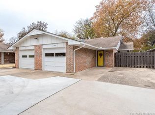 1905 Hillcrest Dr, Bartlesville, OK 74003