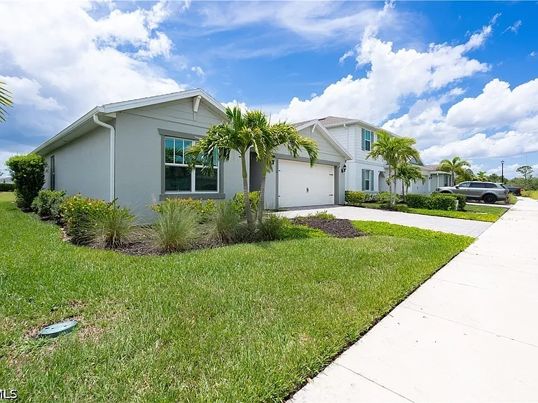 42428 Cascade Dr — Photo 25