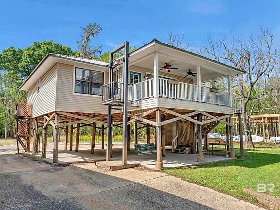 3rd image of 8081 Bryants Landing Rd