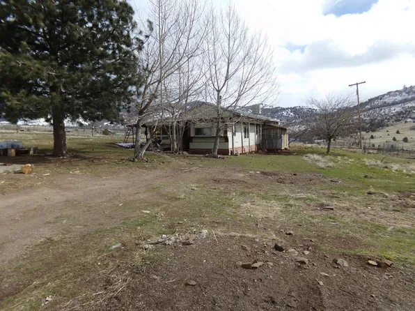 13217 Sylva Rd, Montague, CA 96064