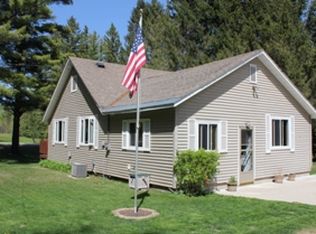 N9694 P 1 Ln, Daggett, MI 49821