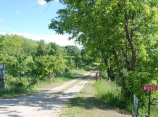 W12901 County Road C, Hancock, WI 54943