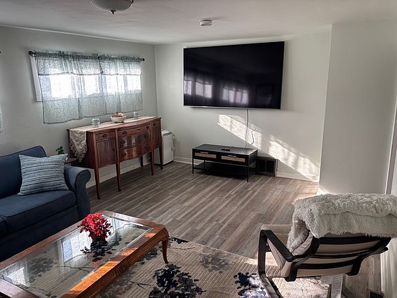 5th image of 4 Riverside St Floor 1