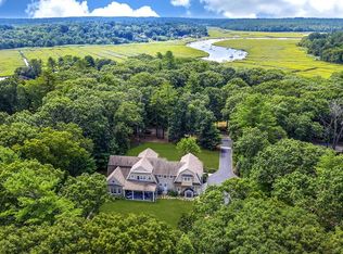 84 Neal Gate St, Scituate, MA 02066