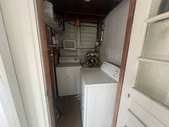 5th image of 3100 Mossdale Ave