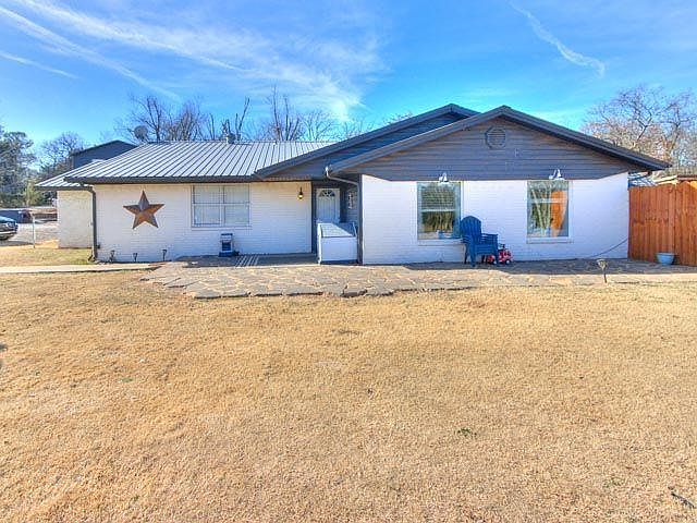 1st image of 9920 Cottonwood Dr