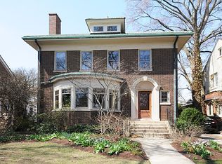 2618 Orrington Ave, Evanston, IL