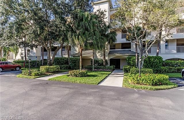 1st image of 4120 Bayhead Dr APT 301