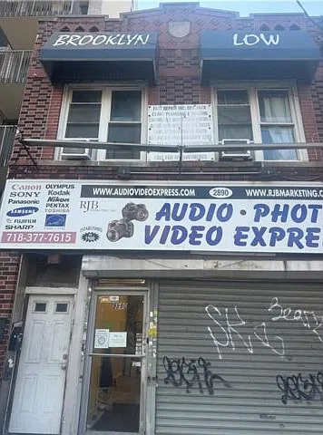 Studio, $4,000 — Photo 2