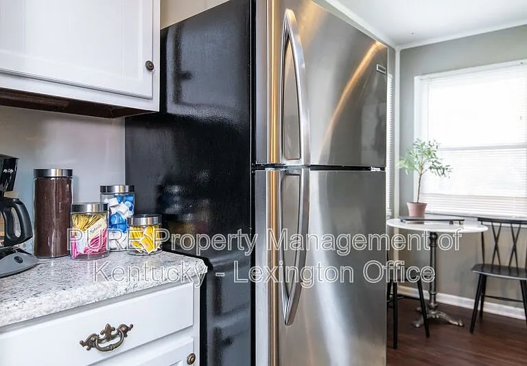 317 Mockingbird Ln — Photo 10