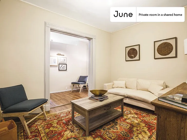 336 W 47th St #3E — Photo 5