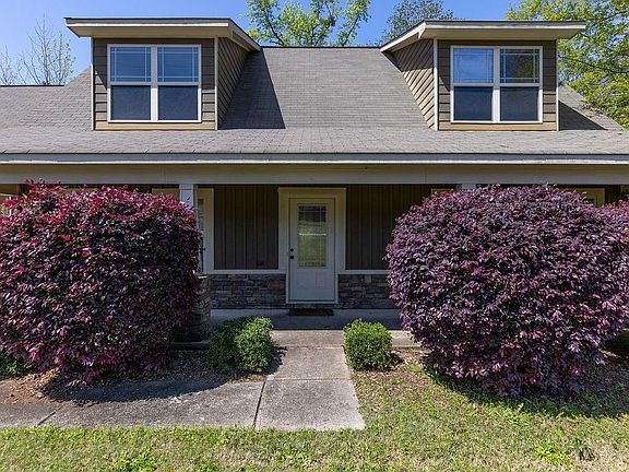 4th image of 188 Lee Road 2191