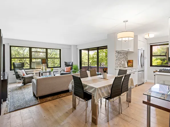 383 Grand Street image 1 of 19