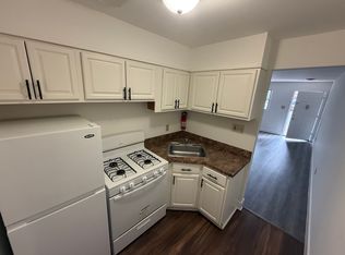 981B Delsea Dr #106, Franklinville, NJ 08322
