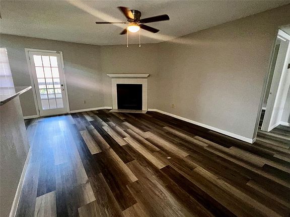 2nd image of 4355 Perkinshire Ln APT 104