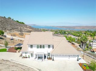 20948 Onaknoll Dr, Perris, CA 92570