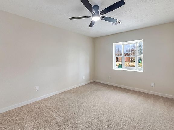 5th image of 5506 Elm Tree Dr