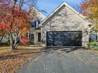 25904 W Brooks Farm Rd, Round Lake, IL 60073