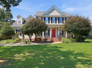 2725 Lautenberg Ln, Willow Spring, NC 27592