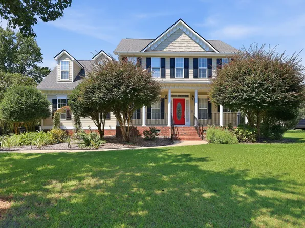 2725 Lautenberg Ln, Willow Spring, NC 27592