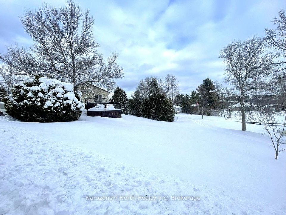 1st image of 284 Turenne Rd