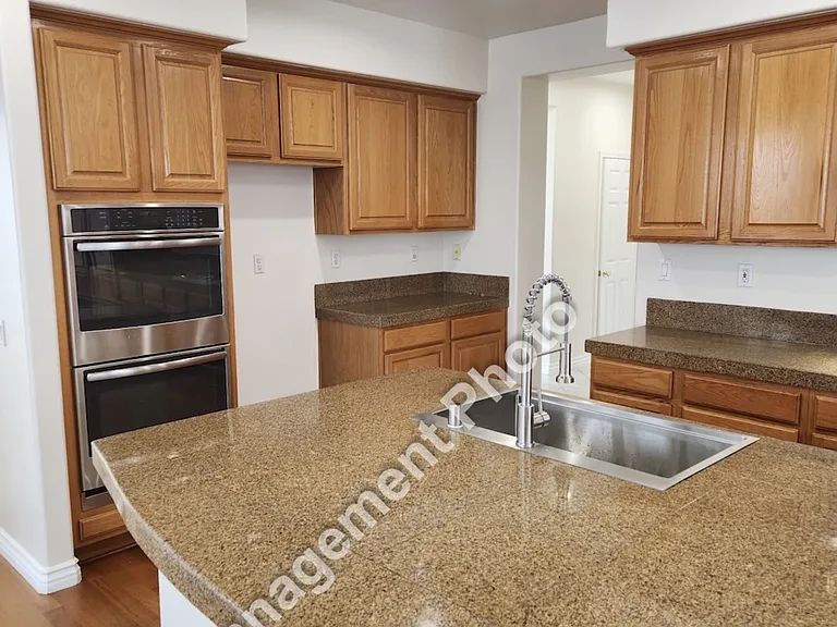 2759 Karoc Ct — Photo 26
