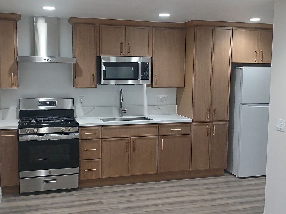 1st image of 1116 E 25th St #Adu