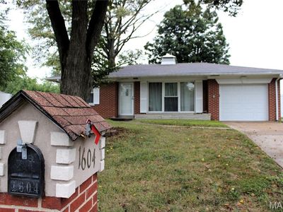 1604 Menard Dr, Belleville, IL, 62220