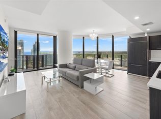 45 SW 9th St APT 4006, Miami, FL 33130