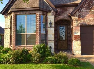 113 Traveller St, Waxahachie, TX 75165