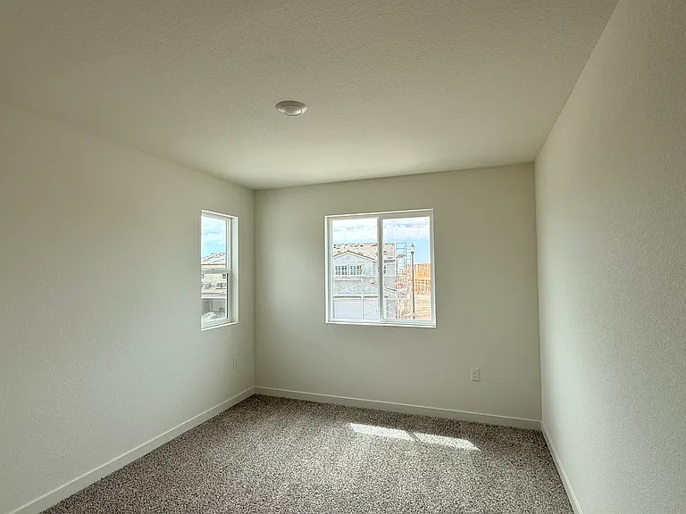516 Foxtail Ct — Photo 26