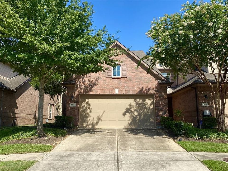1st image of 1227 Glenwood Canyon Ln
