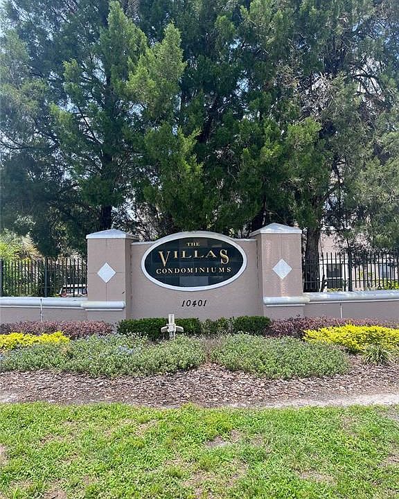 1st image of 10477 Villa View Cir