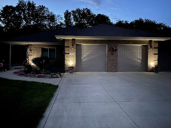 Nightview with house number