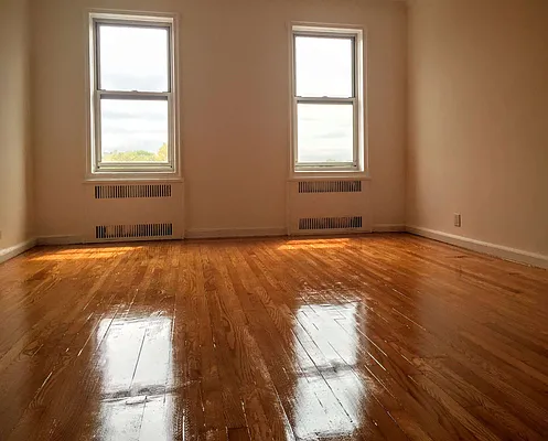 Rented by Ian Alexander Realty Group LLC | media 12