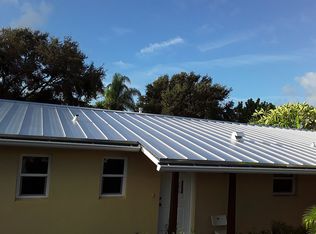 228 Curacau Dr, Cocoa Beach, FL 32931