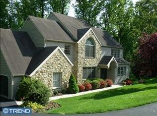 405 Dreshertown Rd, Fort Washington, PA 19034