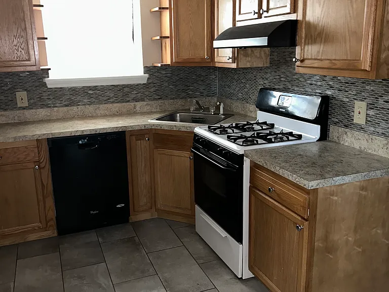 Bluegate Village LP — Photo 8